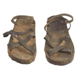 Original Vietnam War Viet Cong Ho Chi Minh Rubber Tire Sandals - 1 Pair